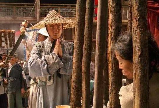 朱元璋当过|朱元璋成为皇帝后，专门对和尚下了一道圣旨，内容真的很现实！