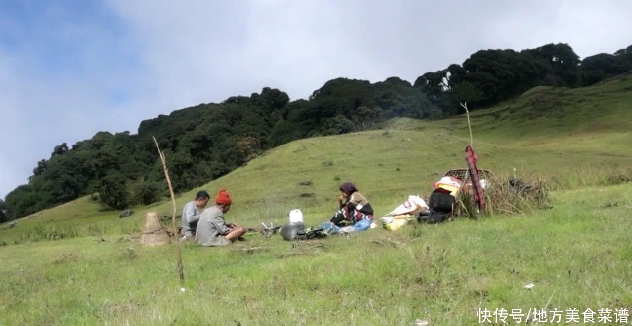 美食|初冬带上餐具去尼泊尔原始森林野炊，整只土鸡配米饭，美景美食