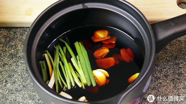 家常|鸡肉的家常做法，一滴油都不要，做法简单味道香，特过瘾