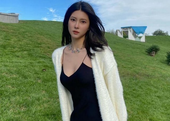 纯颜值|CBA刘晓宇前女友晒近照!分手后两人一起旅游,女友颜值气质一绝