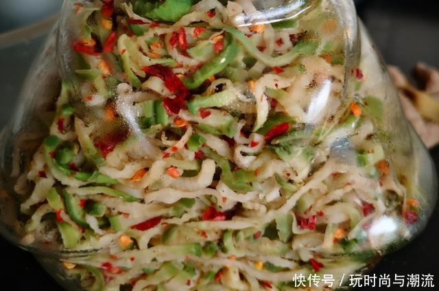 11月碰到此菜别心软,一次囤上20斤,晒干了腌起来,开胃下饭