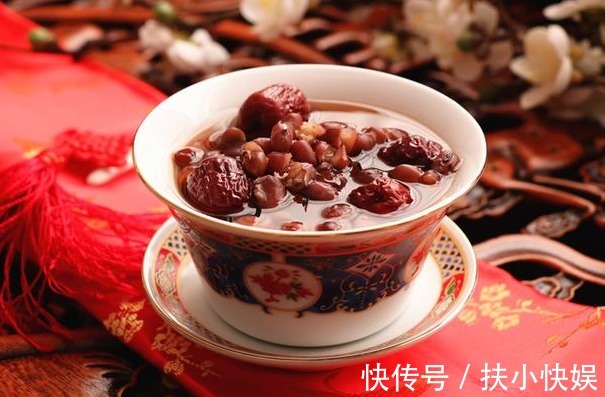 红豆红枣汤|80岁奶奶1个自用方,3味食材,补脾补血,脸色红润不涂胭脂也很美