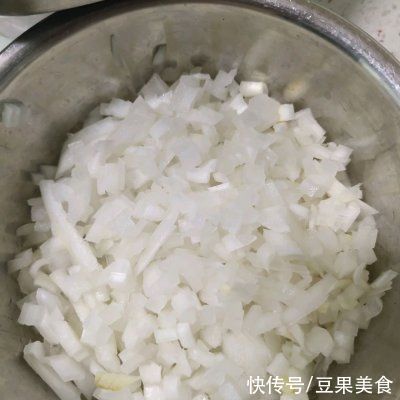  咖喱牛肉这样吃，全家都喜欢