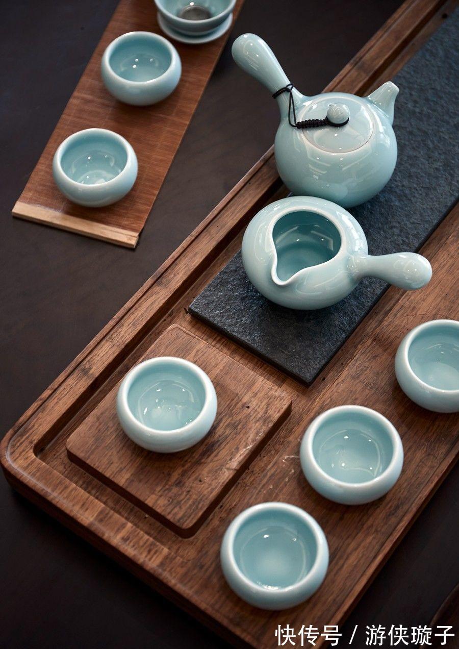 中式|180平方米大复式,绝佳观景体验,融合新中式的文艺与浪漫