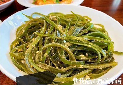 红烧黄花鱼|周末陪孩子回家，老妈下厨招待，发到朋友圈，闺蜜简单的幸福