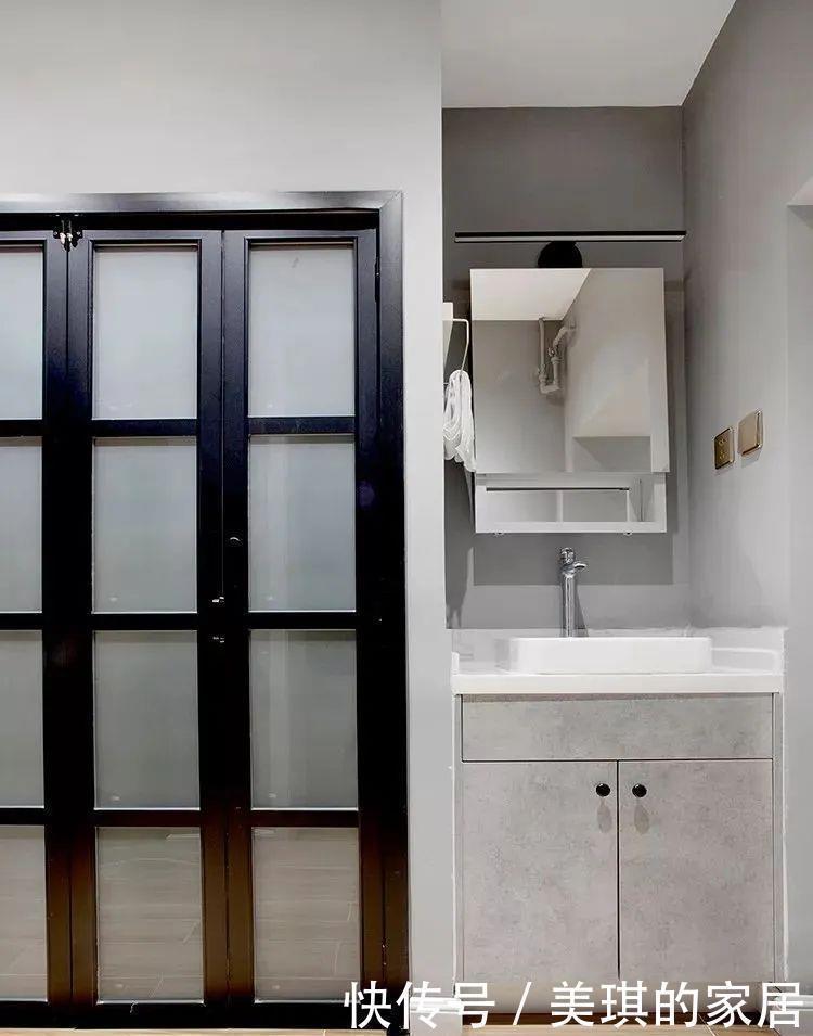 简约风|47㎡长条形单身公寓，小空间大利用，还挤出一个衣帽间