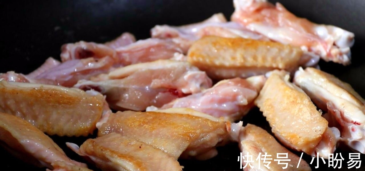 油炸|不放油炸，不用油煎，学会鸡翅的新做法，好吃到吮指，皮滑肉嫩