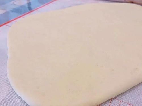 免烤箱，吃过就念念不忘，这款山药小饼看起来其貌不扬