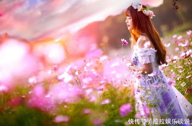王维的这首诗,凄美至极,短短20字,从花开写到花落