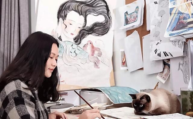 插画师@92年中国最美插画师,闭关一年画洛神,一笑倾城