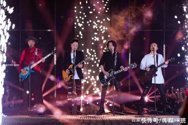 乘风破浪的姐姐|《披荆斩棘的哥哥》神仙打架，陈小春言承旭再现“情怀杀”，绝了