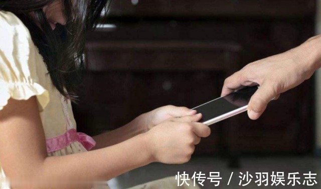 电子产品|“妈妈,我玩一会手机”,这位妈妈的回答很机智,确实值得借鉴