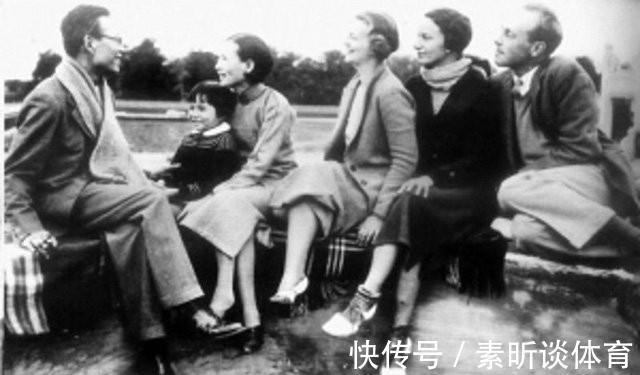 沈从文@徐志摩身死,林徽因疯抢《康桥日记》,沈从文:她躲过了一场祸乱