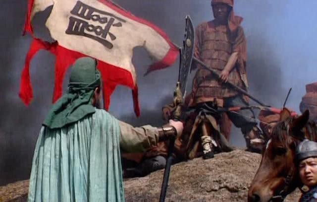 太弱|土山前关羽一人击退徐晃、许褚联手，是关羽武艺高强还是对手太弱