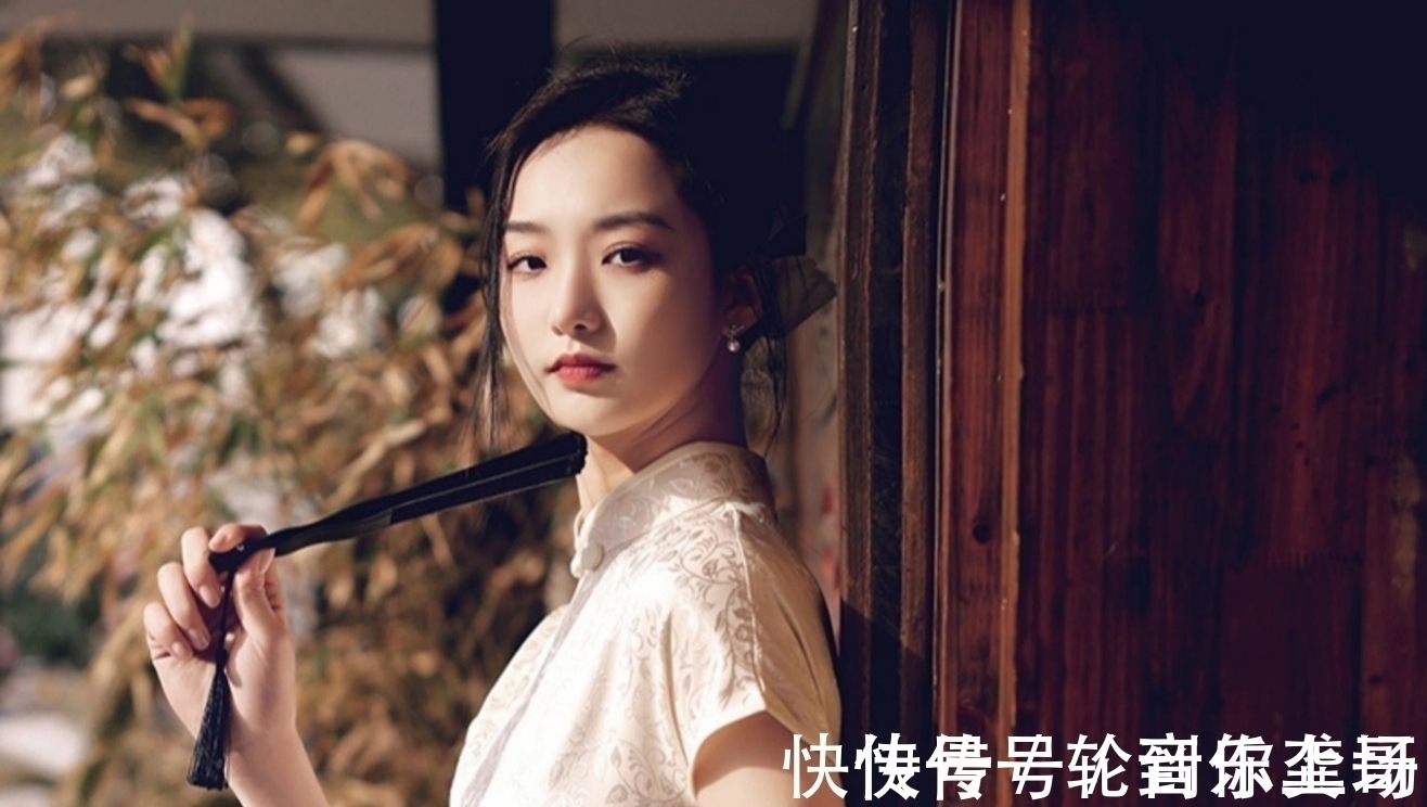 残春#诗·十首丨欲把相思皆吐尽,情深不怕漏壶长