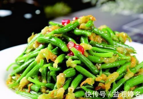 维生素c|女人别太节省,3种“美食”经常吃,排毒养颜,看着比同龄人年轻