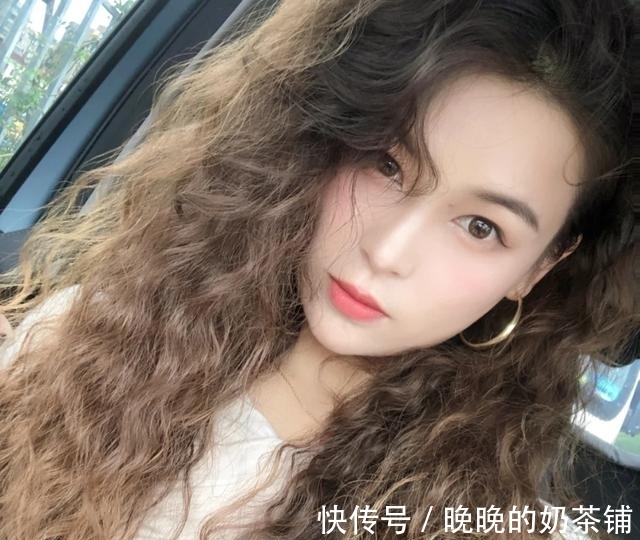 烫发 过年换什么发型,洋气又惊艳!这篇教你几招,让你少踩雷好打理