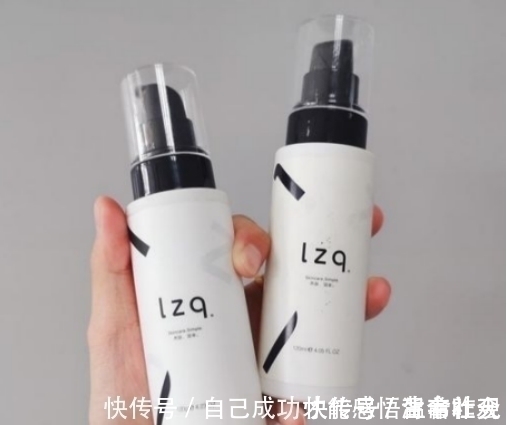 黑头 建议女生护肤远离这四个“坏习惯”,不然皮肤变差,黑头痘痘变多