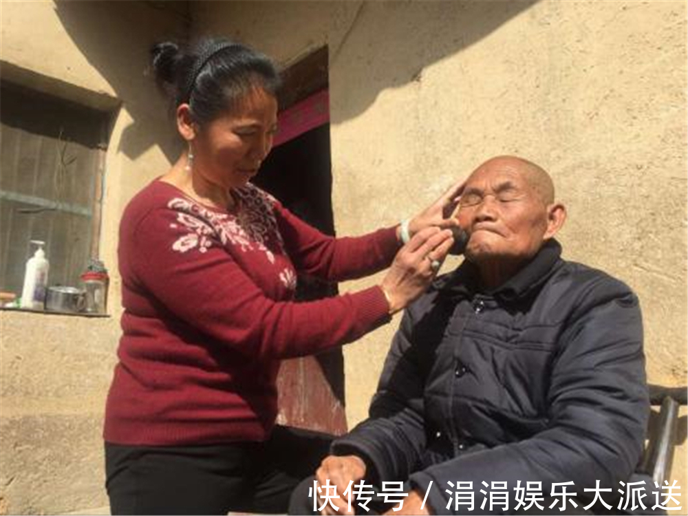 老两口|老了才知道,无论生多少个孩子,“最孝顺”自己的总是这一个