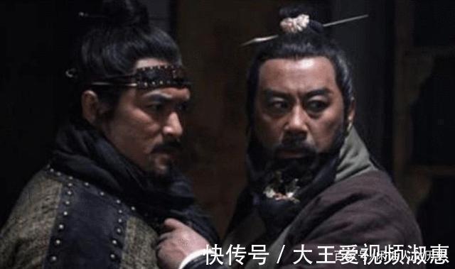 武松@水浒梁山好汉爆发激烈冲突,鲁智深大怒,武松目光冰冷想杀人!