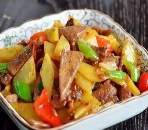 红烧豆腐 ，好吃到放不下筷子，大人小孩都爱吃！