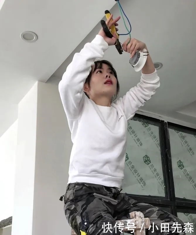 网店|30岁萌妹子当电工,在抖音做网红,在电商平台当卖家