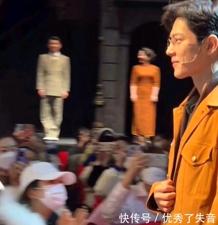 北京站《如梦之梦》合影曝光!表演收官前,将安排演员上台念信