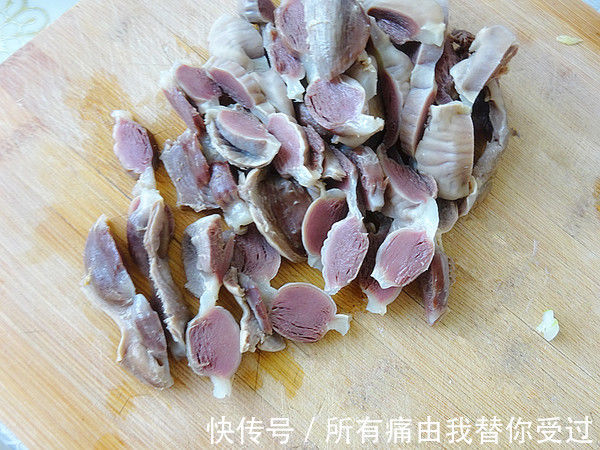 杭椒|鸡身上“最值钱”的部位，卖鸡的都留着自己吃，识货的都抢着买