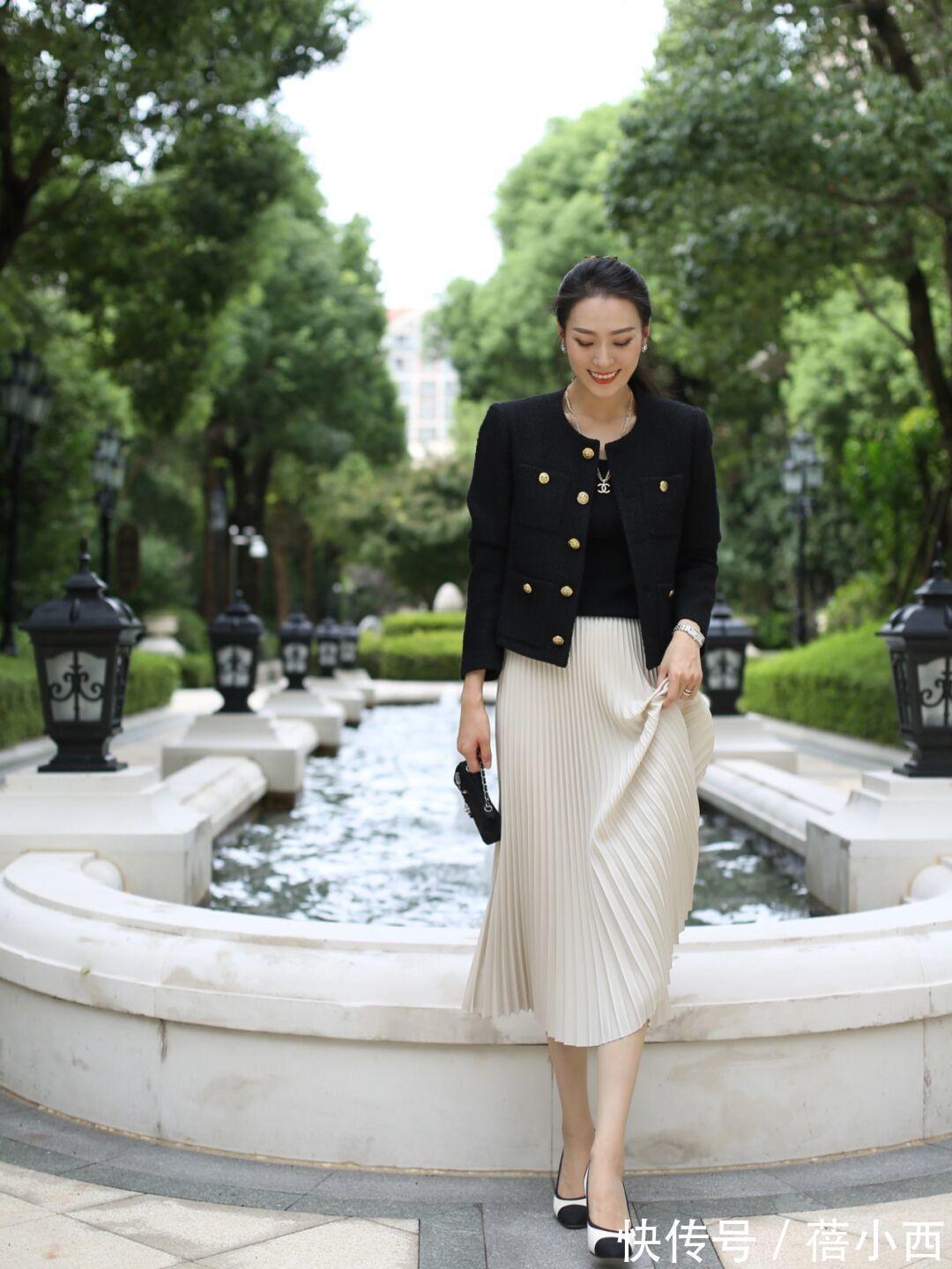 黑色|建议40+女性多穿“小香风外套”,搭配半身裙优雅,搭配裤子时髦
