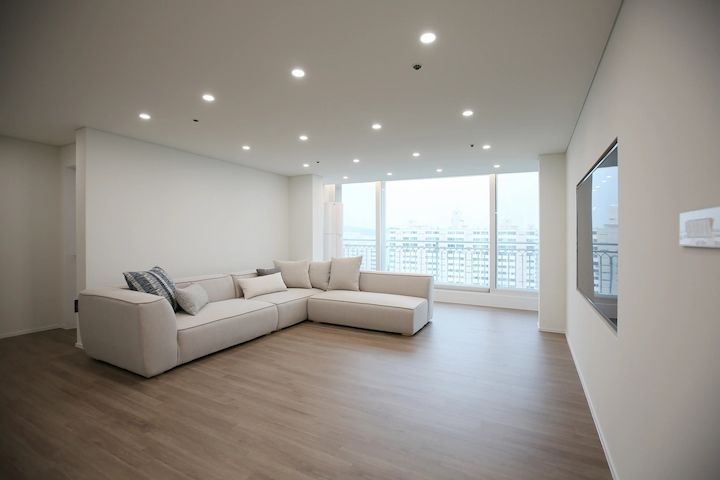 夫妻|这对夫妻拒绝豪华装修，使用大面积留白，效果清爽怡人，真高级