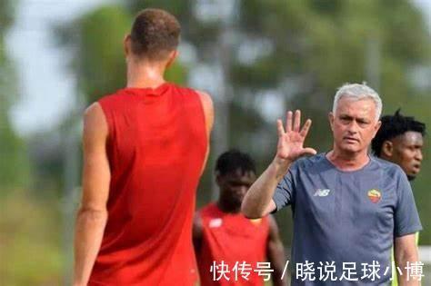 罗马|持钝刀继续前行,穆里尼奥刷脸失败,罗马冬季转会窗口或就此结束