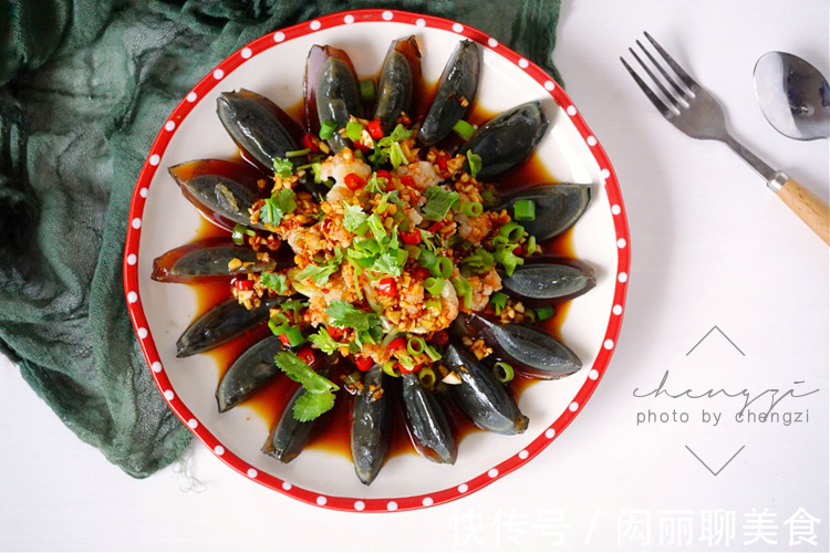 家宴|端午节家宴，凉菜先上桌，好吃易做高颜值，寓意端午安康又团圆