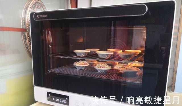 超级简单的甜品,搅一搅,拌一拌,烤一烤,香喷喷好吃看得见绝了!