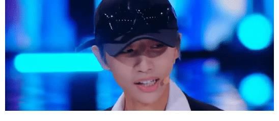 谢霆锋拍手称赞，邓紫棋感动落泪，这档汇集民间高手的综艺太顶了