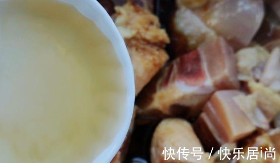 这是一道粤菜，食材简单，但是特别下饭！