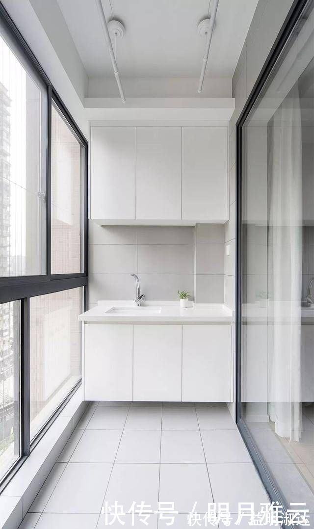 客厅|天才老公自装88㎡简约风婚房,客厅竟然隔出一间小书房,超实用