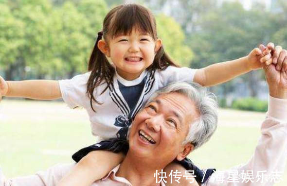 外国|为何外国老人不帮忙带孙子就光最后一点,中国老人就很难做到