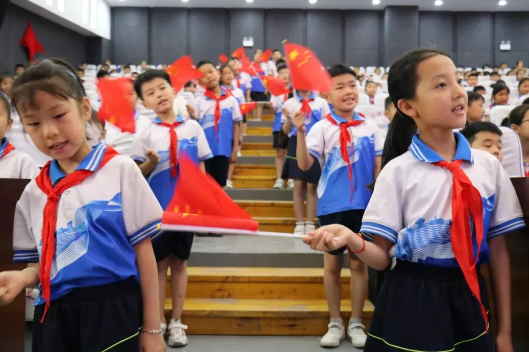 升旗仪式|菏泽市文明校园风采展示——曹县汉江路小学