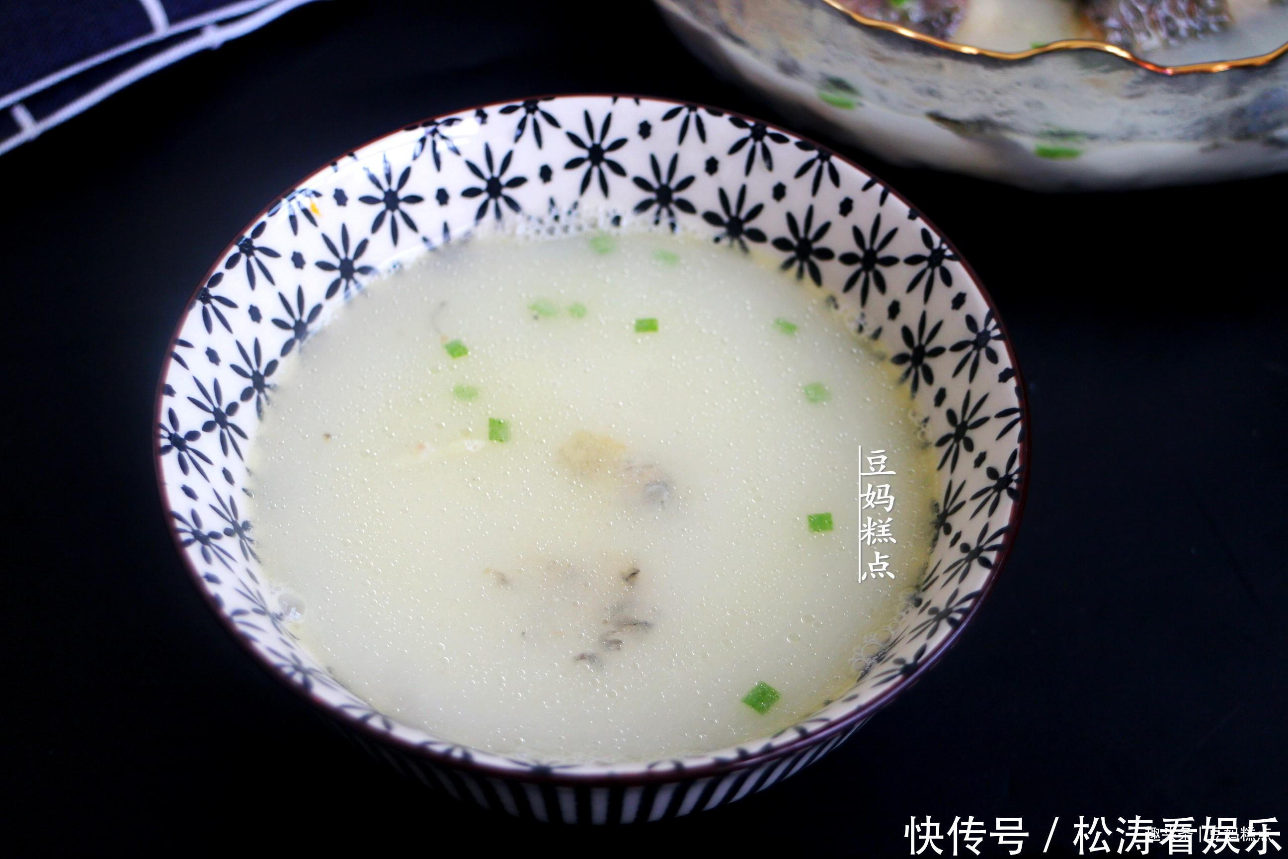 营养|鲫鱼汤的正确做法,记住3点,汤鲜味美,营养丰富