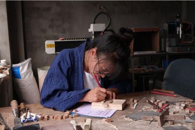 心理状态|李子柒与经纪公司开辟新的合作模式,为了长远发展各司其职