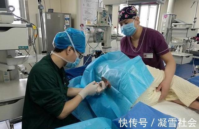 胎位不正|分娩时胎儿''出来''的那一刻,产妇是啥感觉别害羞值得一看