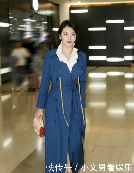 中年女性穿衣讲究得体,学会单品挑选和搭配,把握气质和高级感