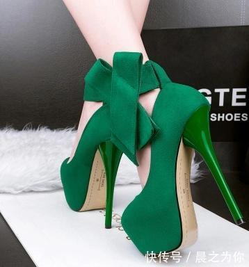 在职场 时尚富有个性的细跟鞋,让你走出美丽的步伐!