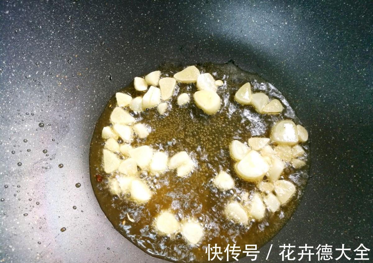 豆豉|秋天要多吃空心菜，鲜嫩又好吃，简单炒一炒就上桌，家人抢着吃