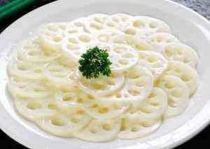 香椿炒鸡蛋,韭菜卷,雪湖玉藕,原汁白蛤,香辣虾的美味做法