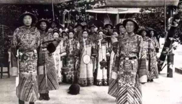 公主|德龄公主揭秘:慈禧在紫禁城干的5件事,完全颠覆自身形象