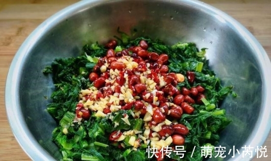80岁的外婆几乎天天吃这菜,脸色红润气色足,春天最鲜嫩,别错过