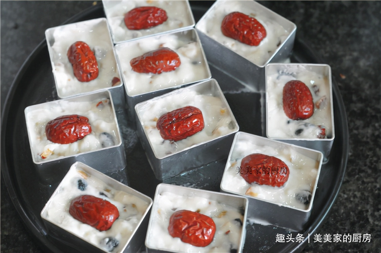 春吃韭菜夏吃瓜,秋天吃此物!锅里一蒸香甜软糯,空口就能吃一盘!