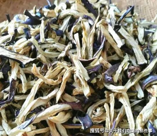 大伯|自晒茄子干，先焯水还是直接晒？用对方法，1天晒好，软嫩有嚼劲