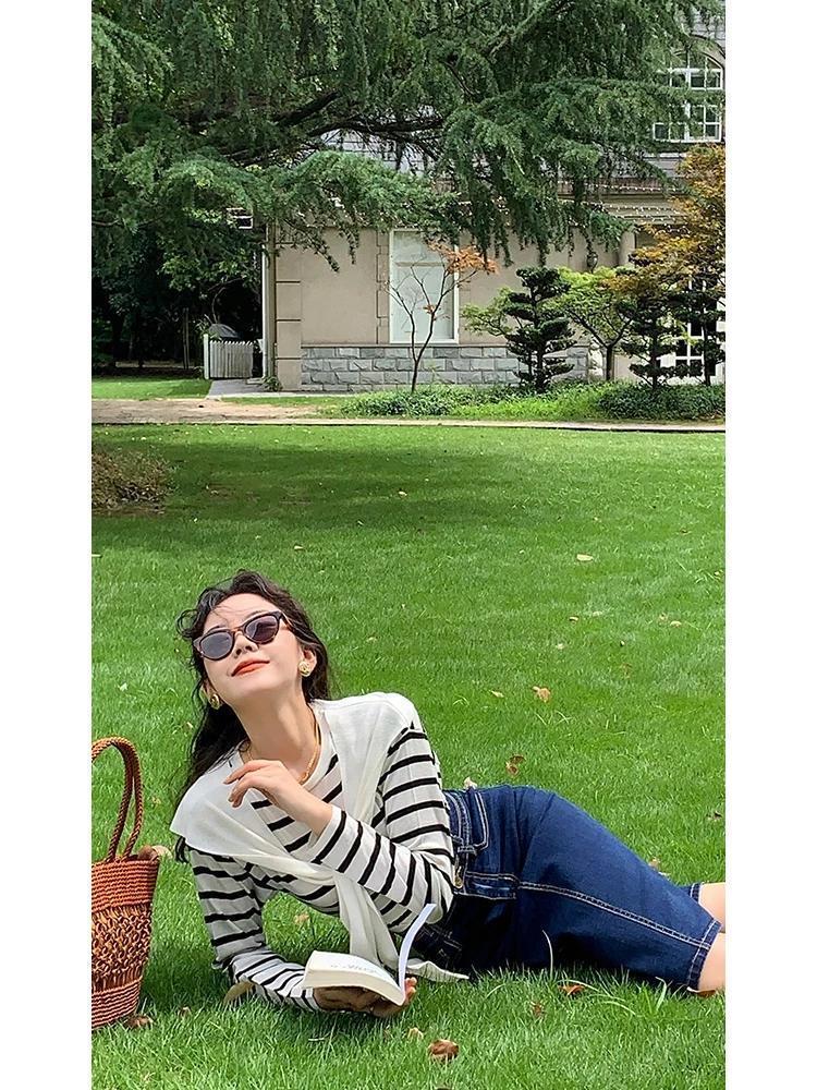 休闲风 日常青春休闲风,请参考条纹OR格纹的元素,基础款打造最亮眼的你